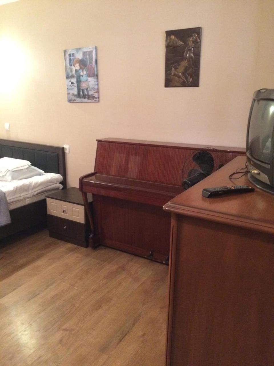 Apartament Cozy, Warm & Cheap Tbilisi Zewnętrze zdjęcie